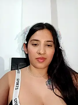 VALENTINA_ROUSE_