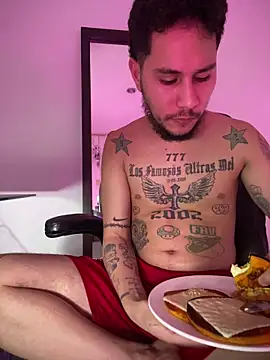 junihn0 - Junihn0's free webcam - UK Sex Cams