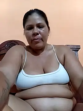 hotmom33