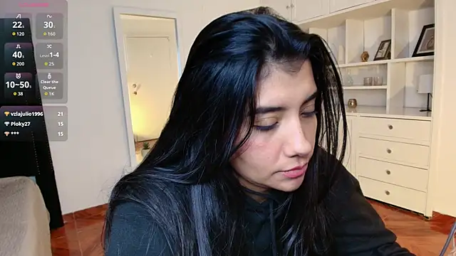 nina_moen