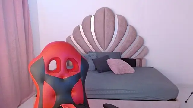 Zoe_Galli