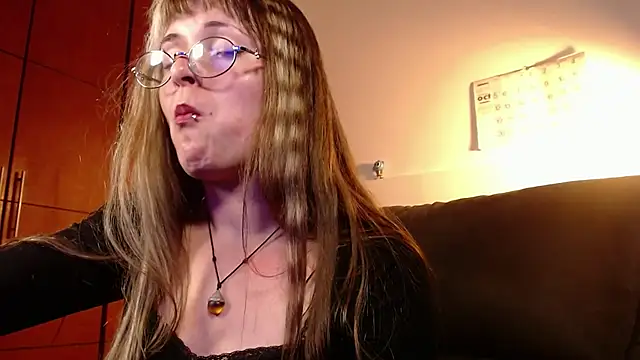 next_door_girl_ - NEXT_DOOR_GIRL_'s free webcam - UK Sex Cams