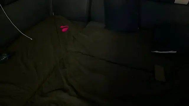 Mili Exteraaa (MiliExteraaa)
