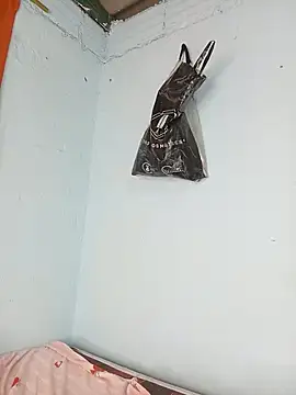 Lara_Asher