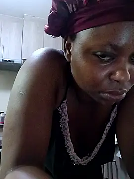 Webcam Model (Cherry-brown55)  is live.Free join now!