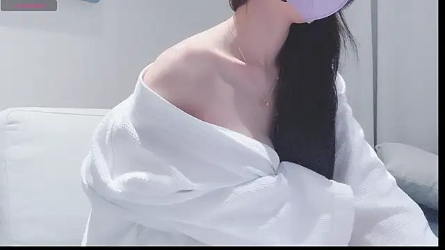 AngleZii's Stripchat show and profile