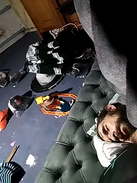 hairy_mannn live cam
