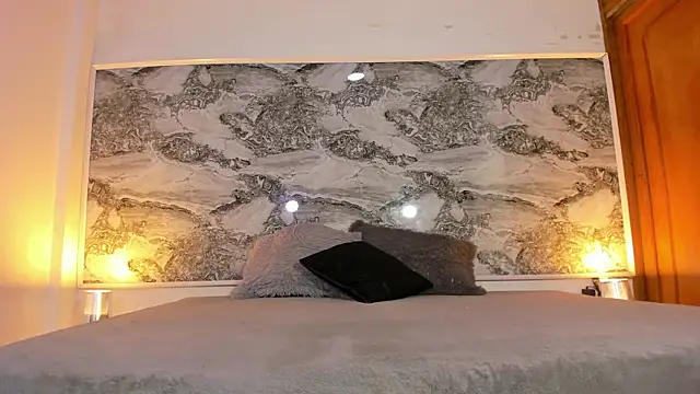 Ethan_thouse