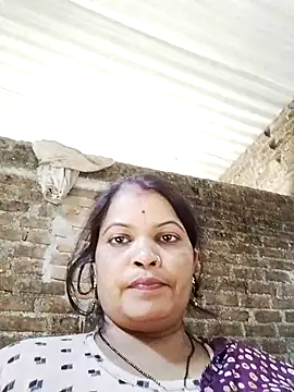 Bhavna_hot