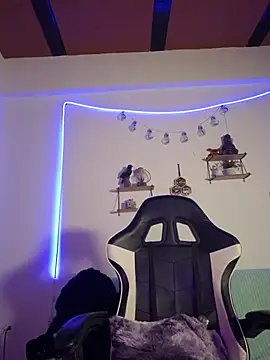 77Neferkitty77