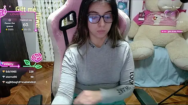 Maggie_Fox3