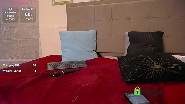 Lunaamorena_ webcam stripchat model stream image