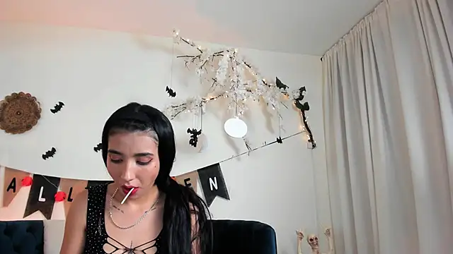 cloe_taylor__