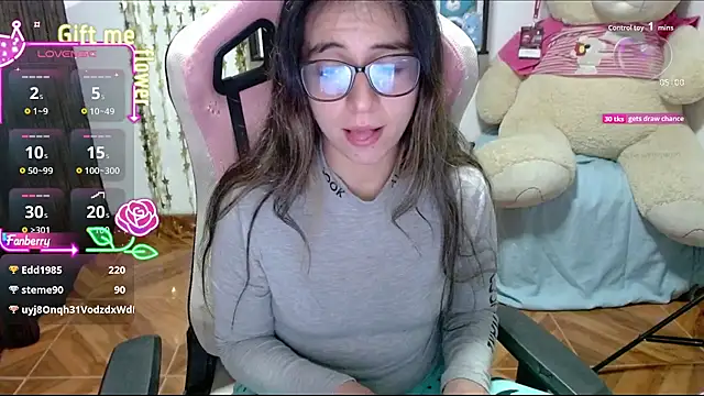 Maggie_Fox3