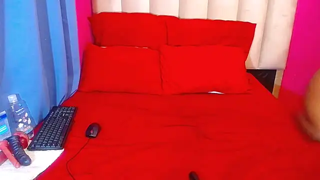 SEXYASSTINAXXX