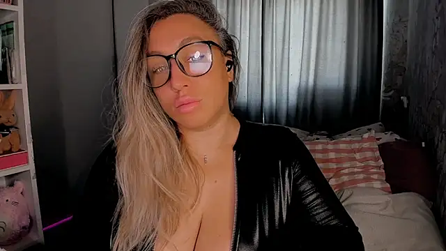CumOnMy_Tits