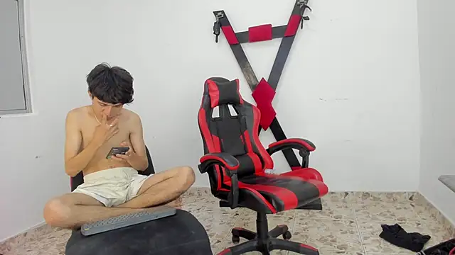 Horny_Young_Boys