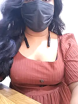 Webcam Model (BeautyGirl_sara)  is live.Free join now!