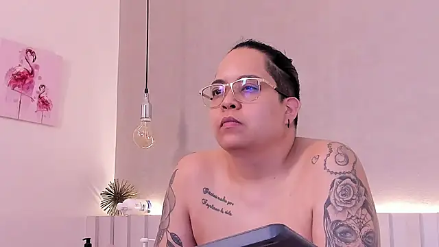 naughtylesbians__