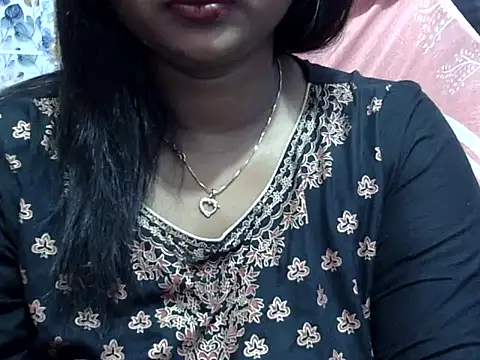 Rooshami_hot01