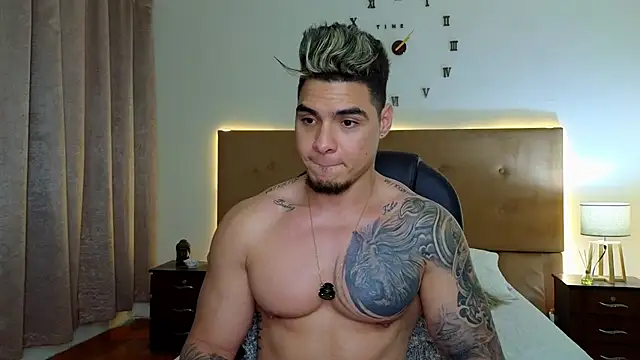 Steven_Velez