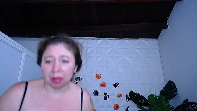 Valentinaa_mature