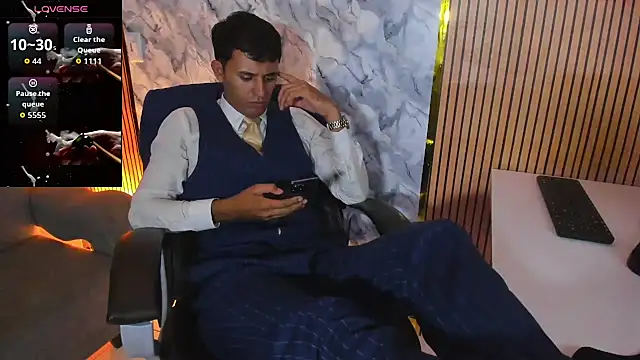 Hideintheoffice