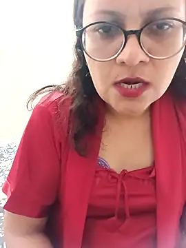 Mahira_sharma01