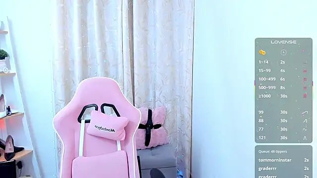 sarah_saenz_