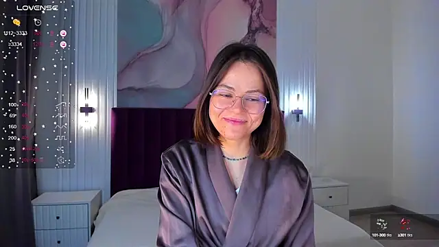 Kelly_Cuutie