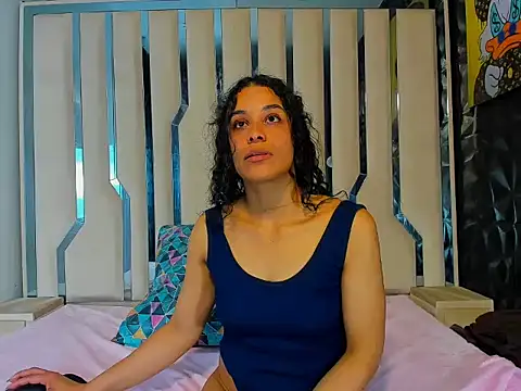 michii_19 - Michii_19's free webcam - UK Sex Cams