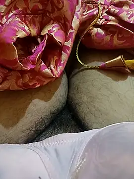 sexy-bhabi-1234 - Sexy-bhabi-1234's free webcam - UK Sex Cams