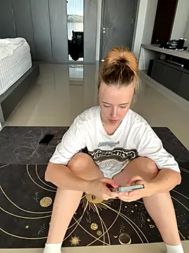 Nura_n_Sarah