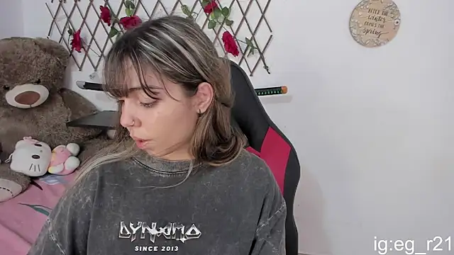 emma_grays2