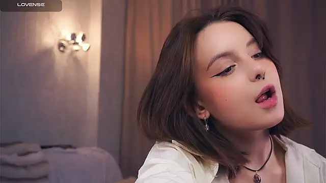 devonabucher - DevonaBucher's free webcam - UK Sex Cams