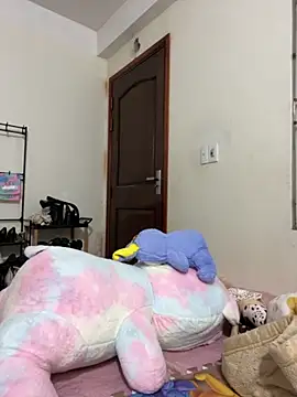 Nhi999