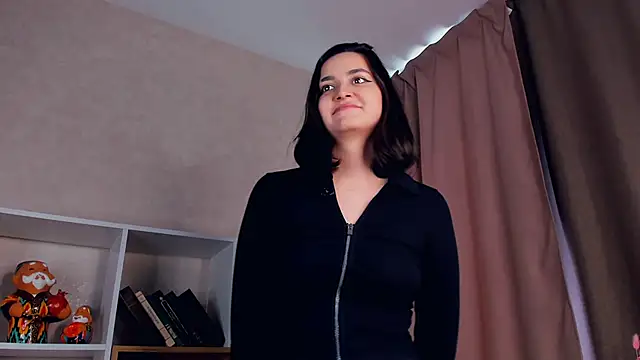  MarinaLouise chat room