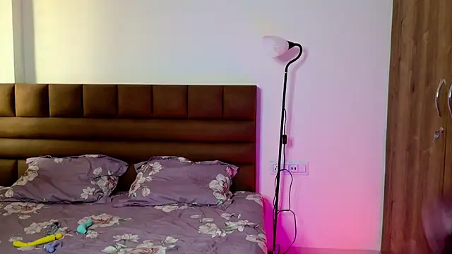 gulaboo100