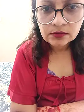 Mahira_sharma01
