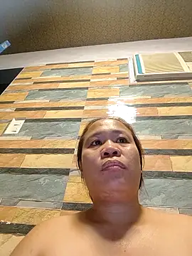 squirtshantal