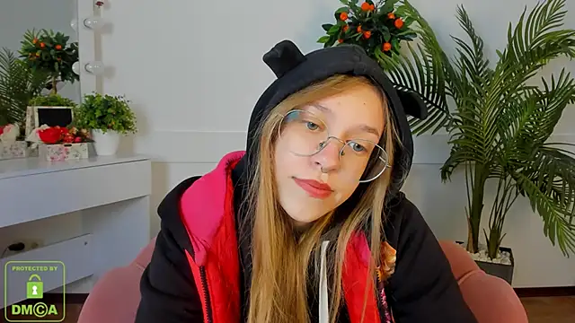 LayriantaVee