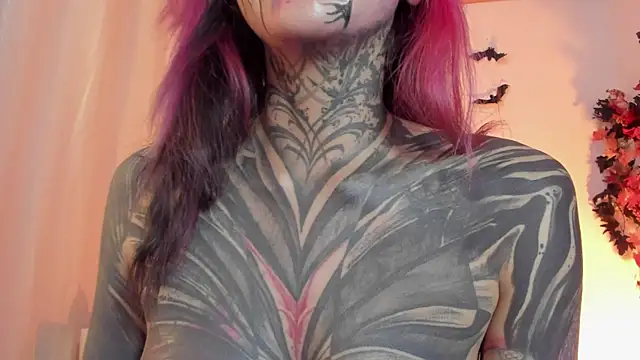 Nickidoll66-