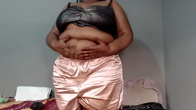 GrandBustyMelon