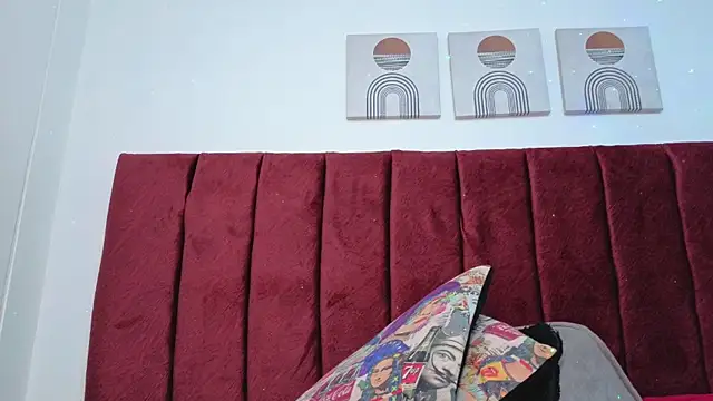 selena_castillo