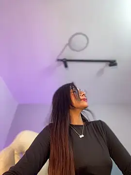 amira_cute2