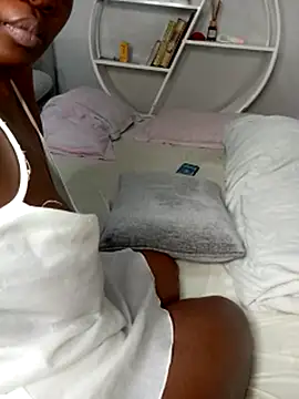 Webcam Model (pap_ice)  is live.Free join now!