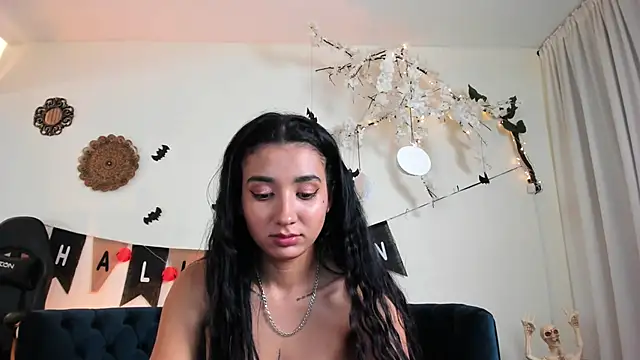 cloe_taylor__