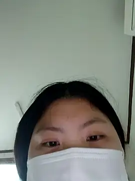 hello098712's Stripchat show and profile