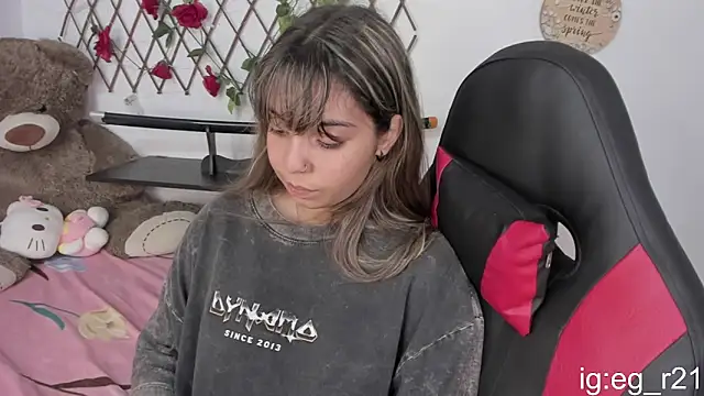 emma_grays2