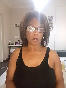 Hotgrannyx